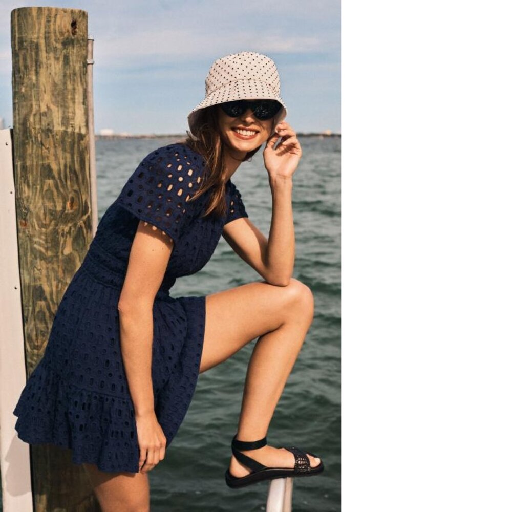ANTHROPOLOGIE THE SOMERSET MINI EYELET DRESS m pink - Picture 3 of 3